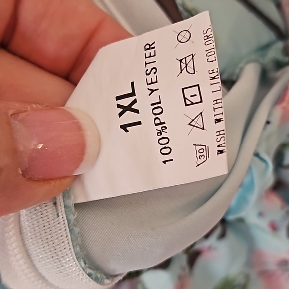 **Clearance** Vintage skirt - Picture 3 of 8